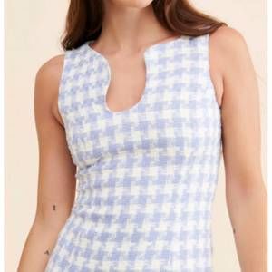 Elegant Blue and White Houndstooth Dress